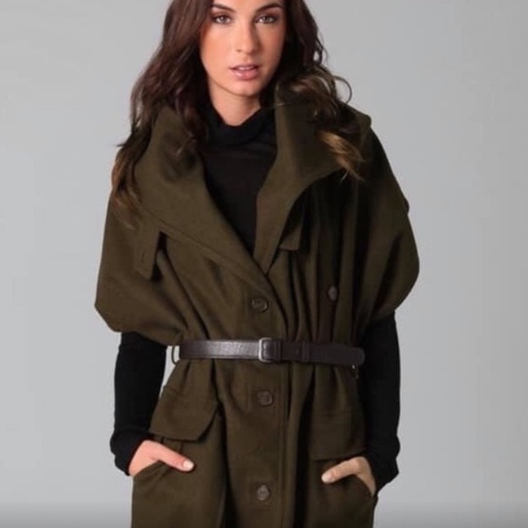 MAX AZRIA HOODED CAPE ONE SIZE - Picture 2 of 15